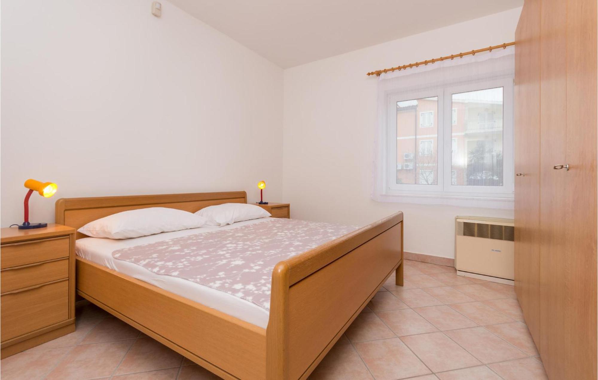 Awesome Apartment In Sveti Filip I Jakov W/ 1 Bedrooms Sveti Filip i Jakov Exterior foto